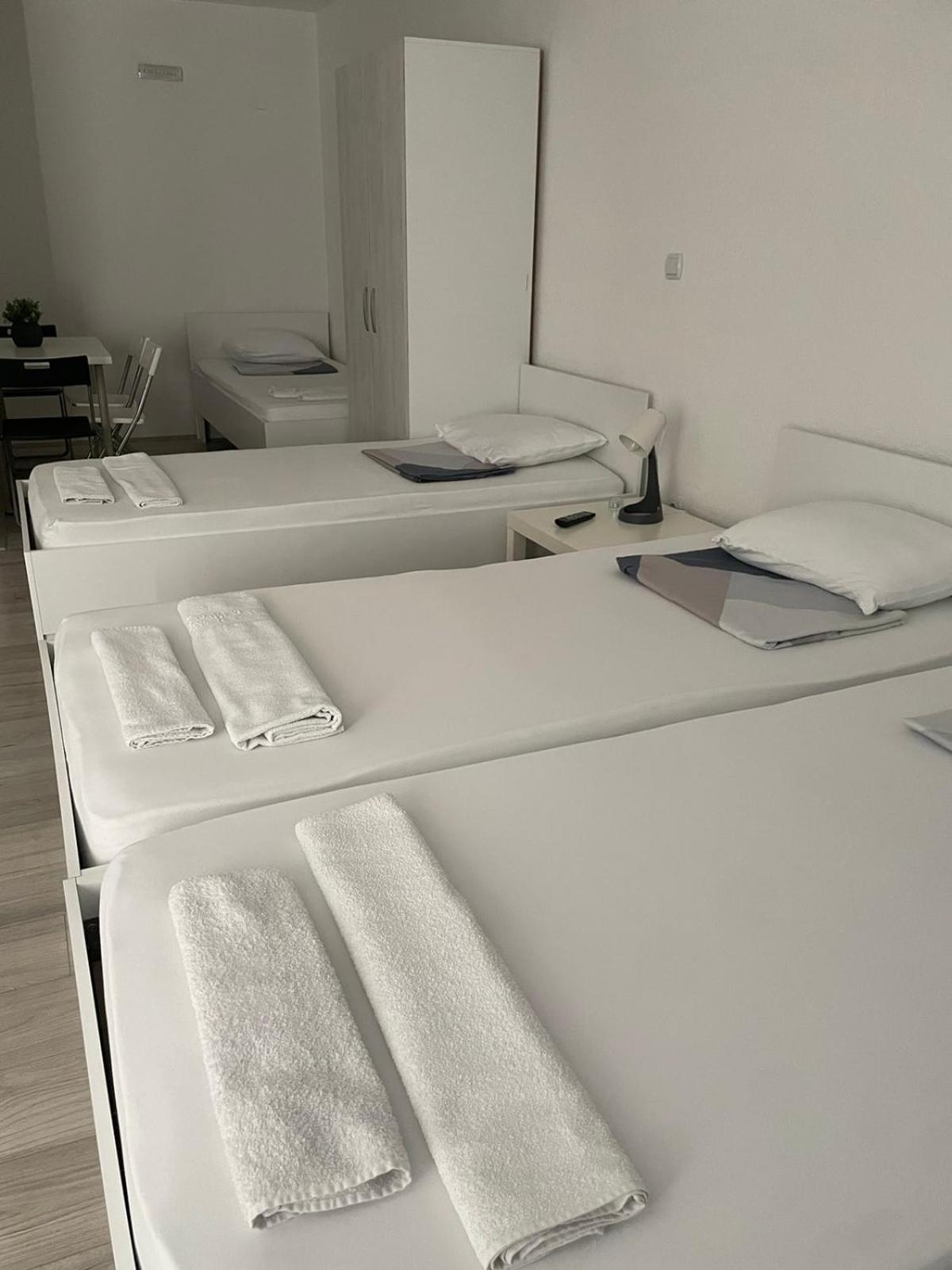 Tiki Apartments Gevgelija Extérieur photo