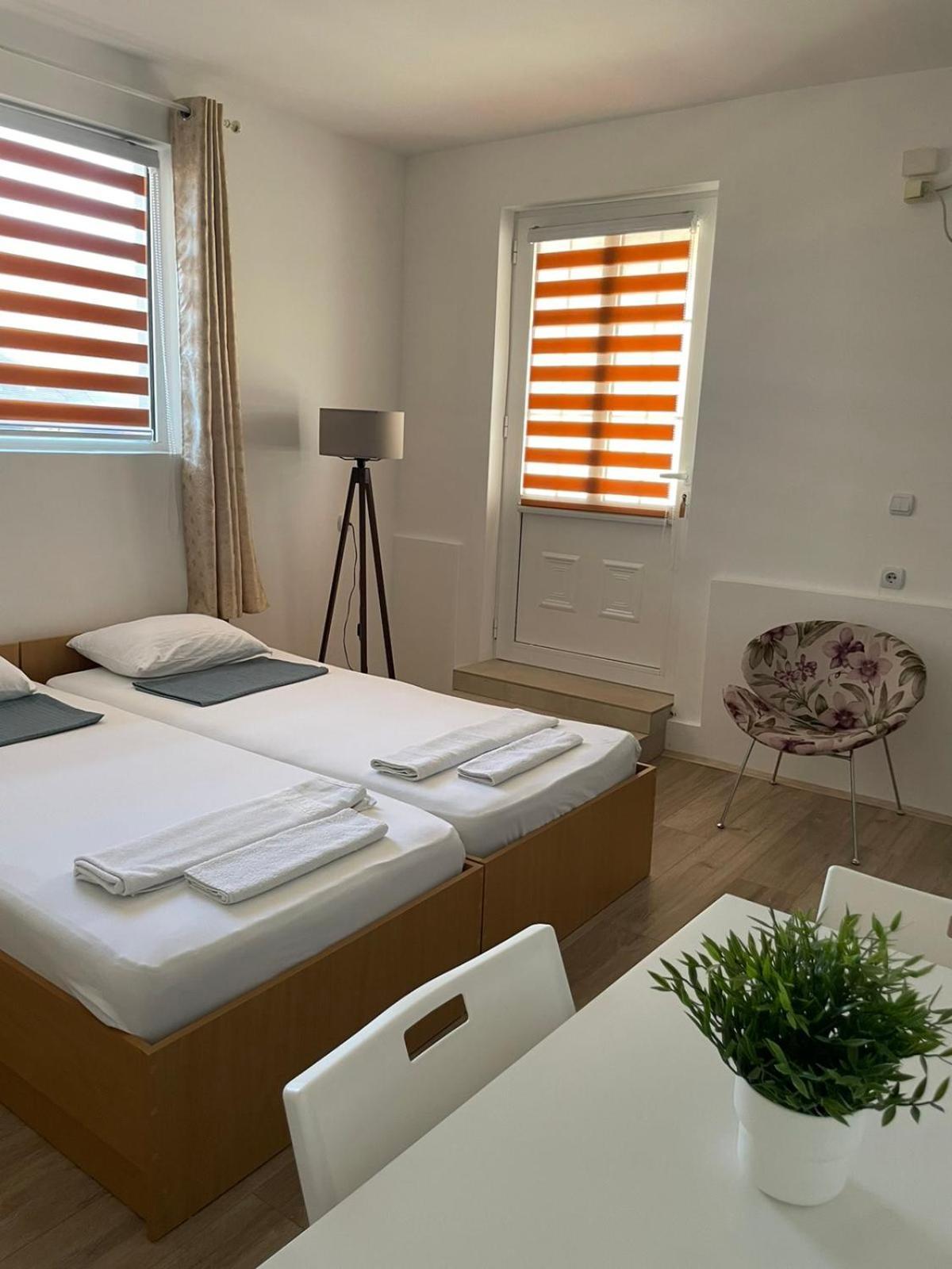 Tiki Apartments Gevgelija Chambre photo