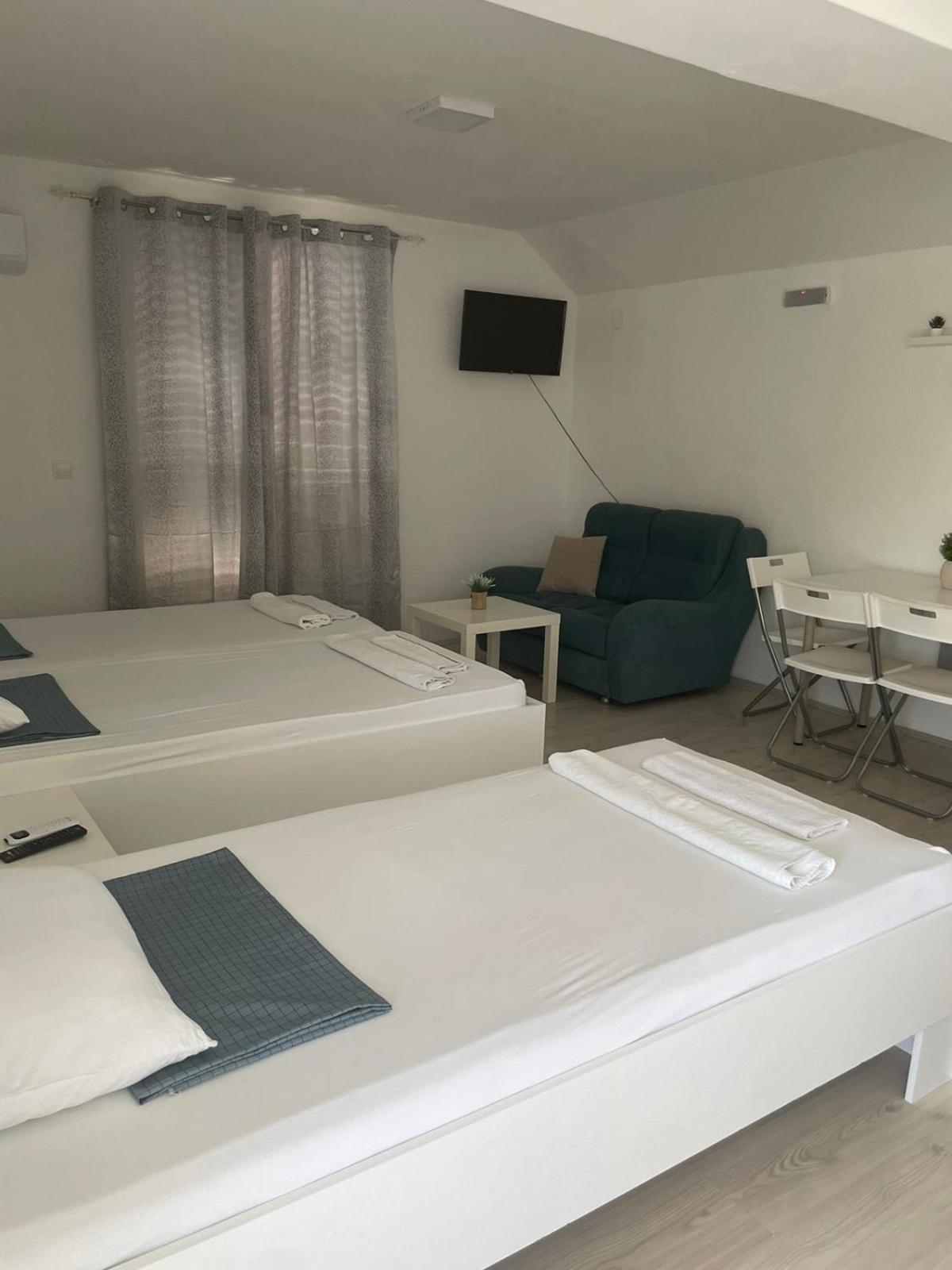 Tiki Apartments Gevgelija Extérieur photo